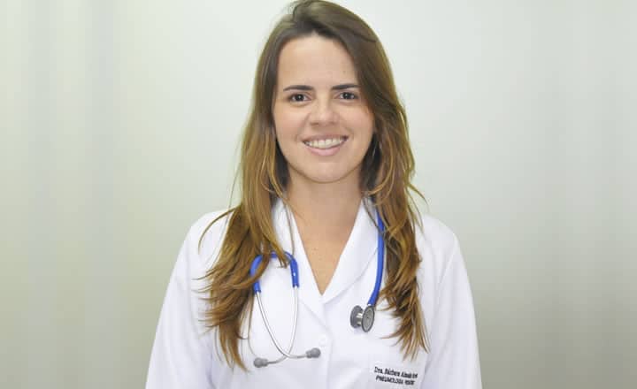Dra. Bárbara Almeida